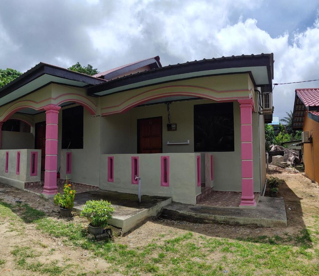 Spc South Pacific Chalet Sp Barakah At Abc Air Batang Village Tioman island Exterior photo