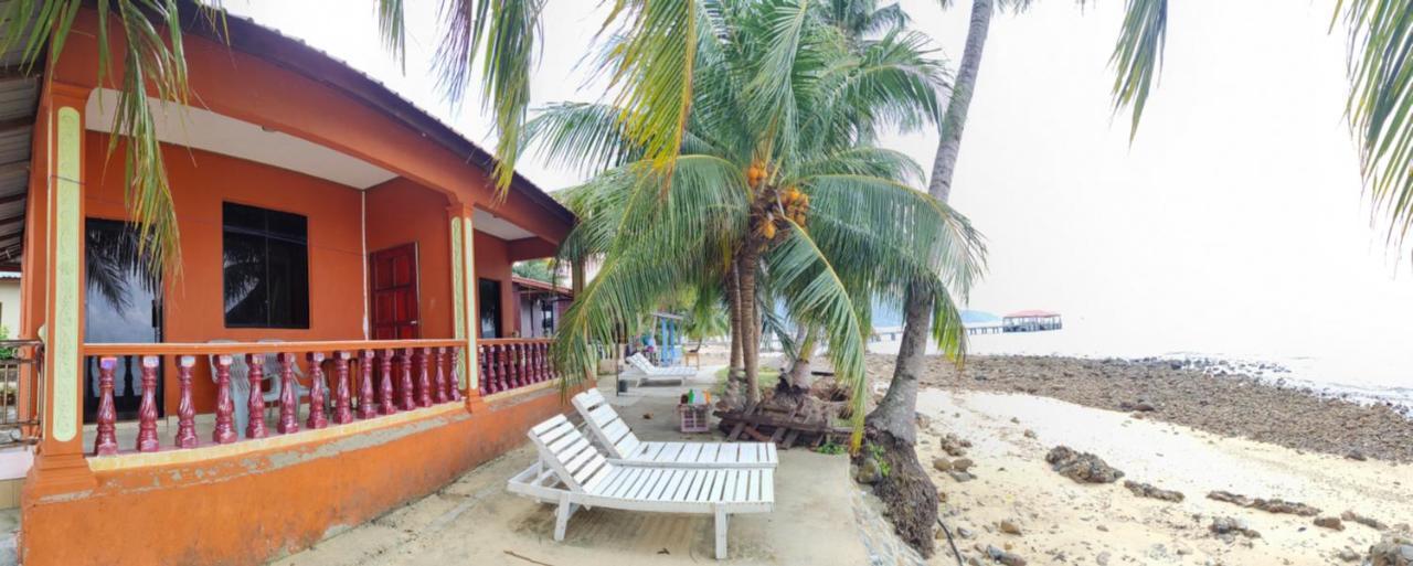 Spc South Pacific Chalet Sp Barakah At Abc Air Batang Village Tioman island Exterior photo