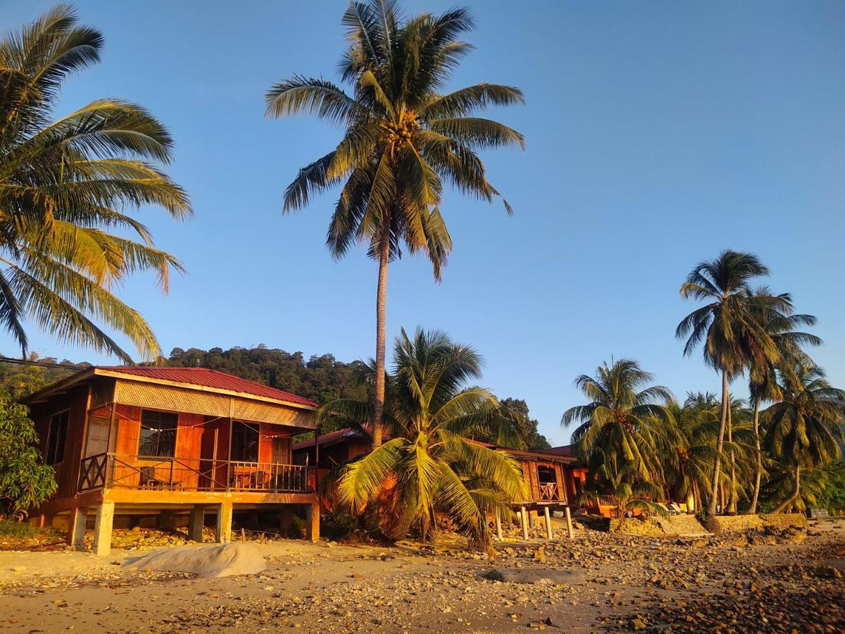 Spc South Pacific Chalet Sp Barakah At Abc Air Batang Village Tioman island Exterior photo